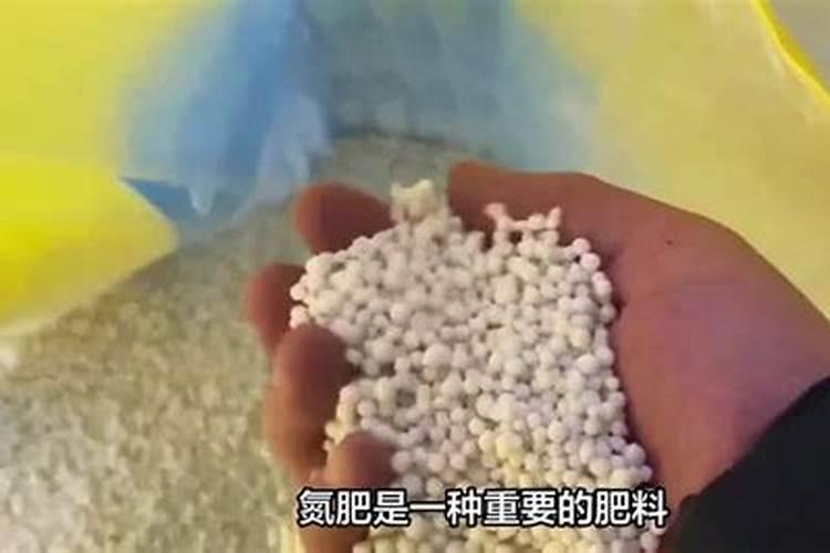 樱桃中间有条沟长不起来缺什么