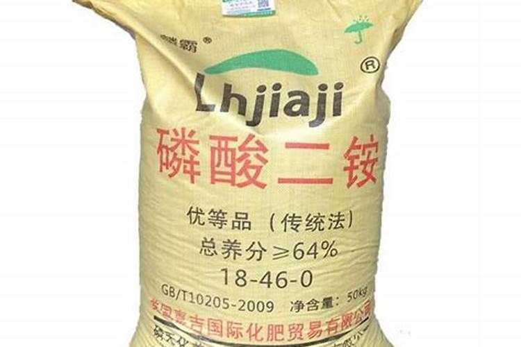 含腐植酸尿素能和保美乐叶面肥一起喷施吗？