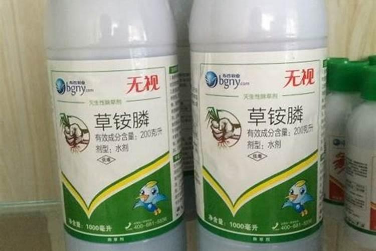 甜瓜地很多草有没有什么专用的除草剂？