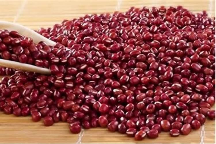 红小豆先喷农药好还是先喷叶面肥好？