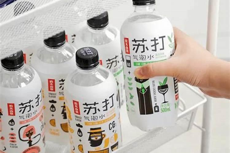 今年初爆发的农夫山泉与统一饮料的“砒霜门事件”引起了人们对砷的...