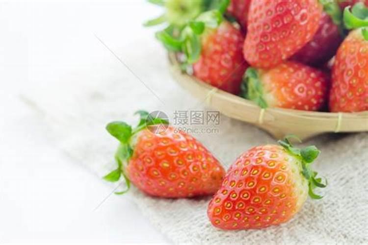 草莓施什么肥料较甜