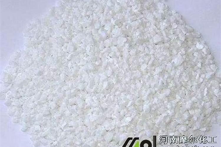 为什么氮肥钾肥的保存通常需要防潮？为什么长期使用(NH4)SO4会让土地酸...