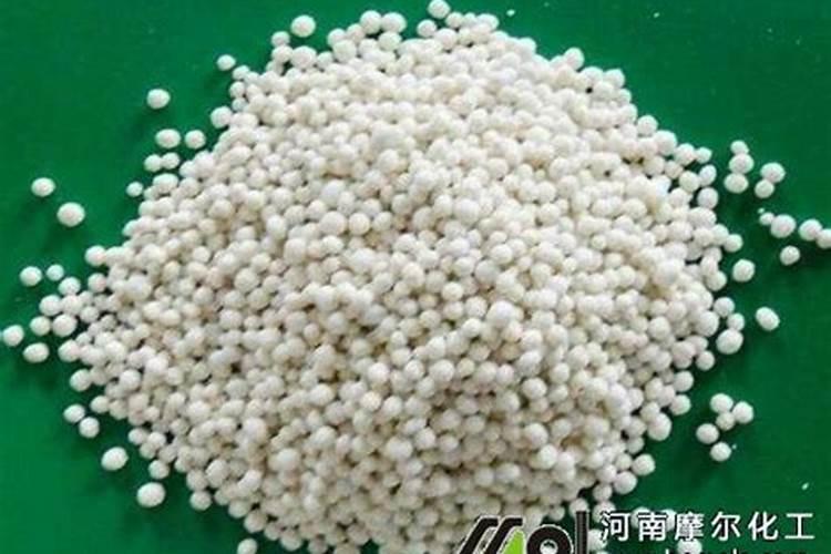 当推荐你用水溶肥时,你该选择液体肥还是颗粒肥呢？