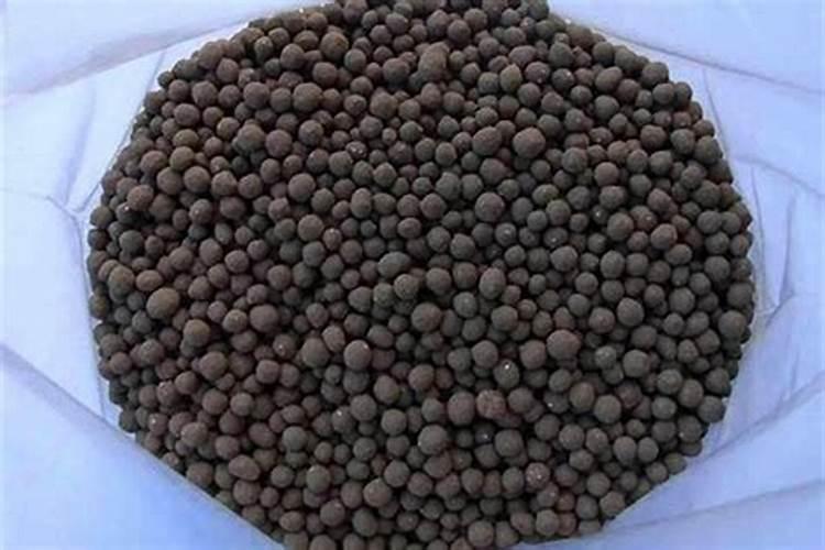 分别用什么东西沤制磷肥、氮肥、钾肥？？？