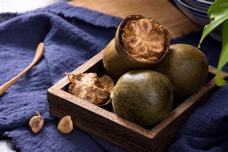 硝酸磷肥价格多少 硝酸磷肥和尿素哪个好