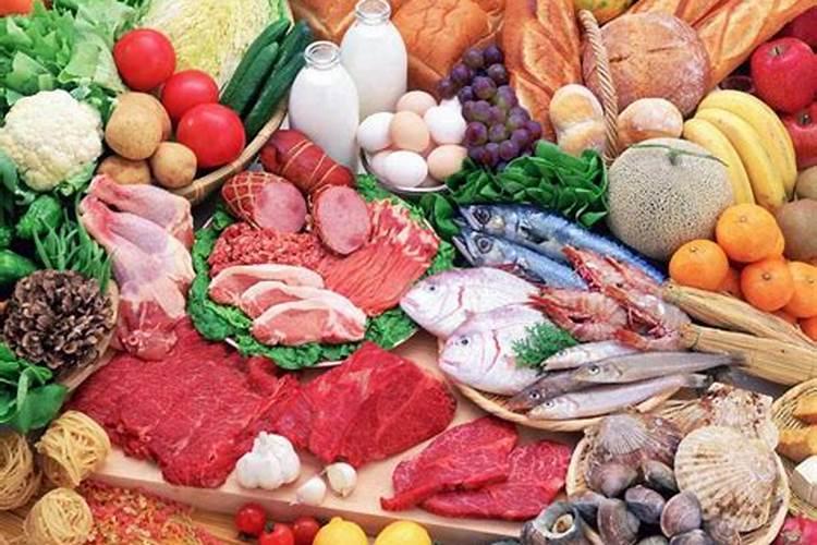 棚室蔬菜在使用农药方面该注意什么？
