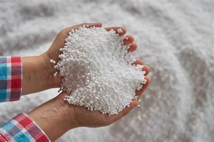 揭秘氯化铵肥料：为何不能过量使用及其潜在缺陷？