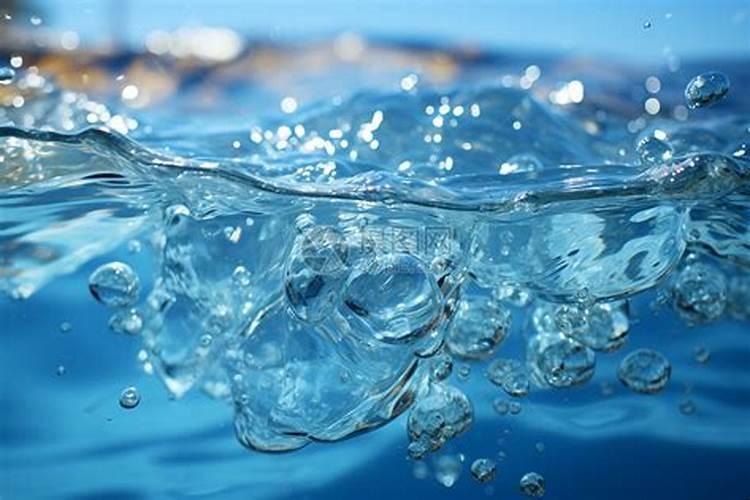 水溶肥化水冒泡什么原因导致的？